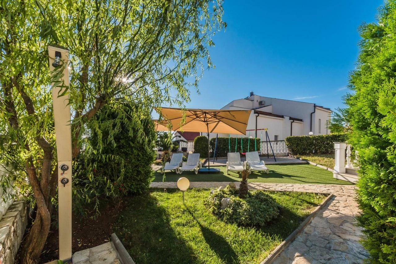 Villa Mara Crikvenica Ngoại thất bức ảnh